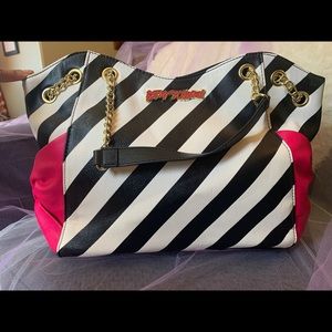 Betsey Johnson purse